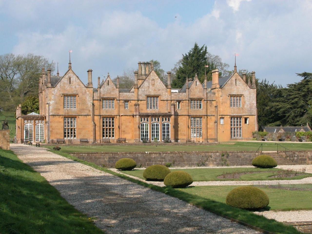 Dillington House Hotel Ilminster Exterior photo